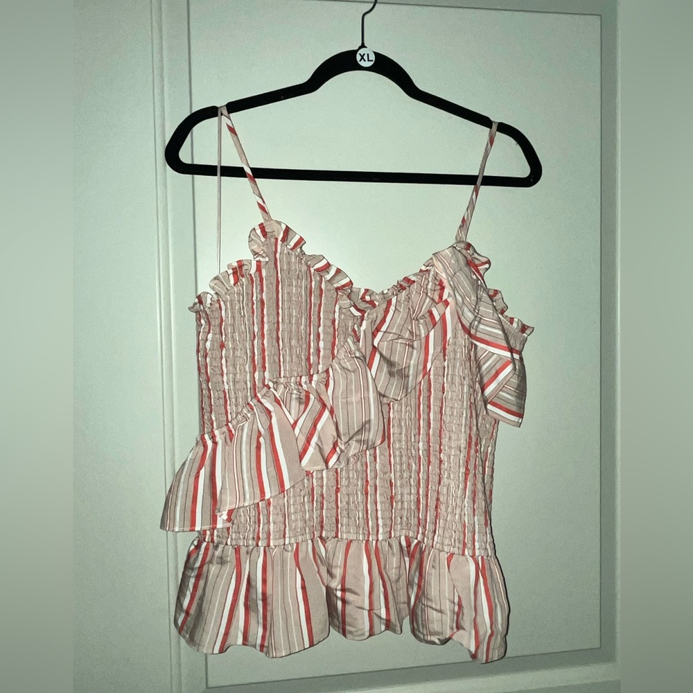 🔴Kaari Blue Striped Ruffle Blouse in Red and Cream PTP 24in
